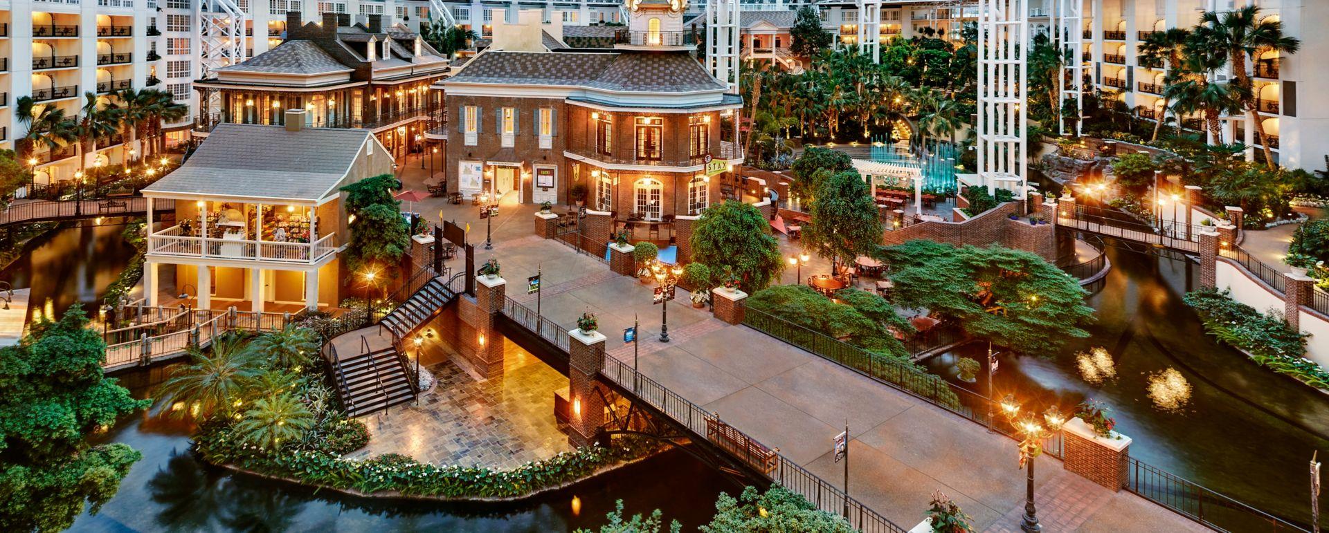 Nashville Getaway – Experience Music City! background